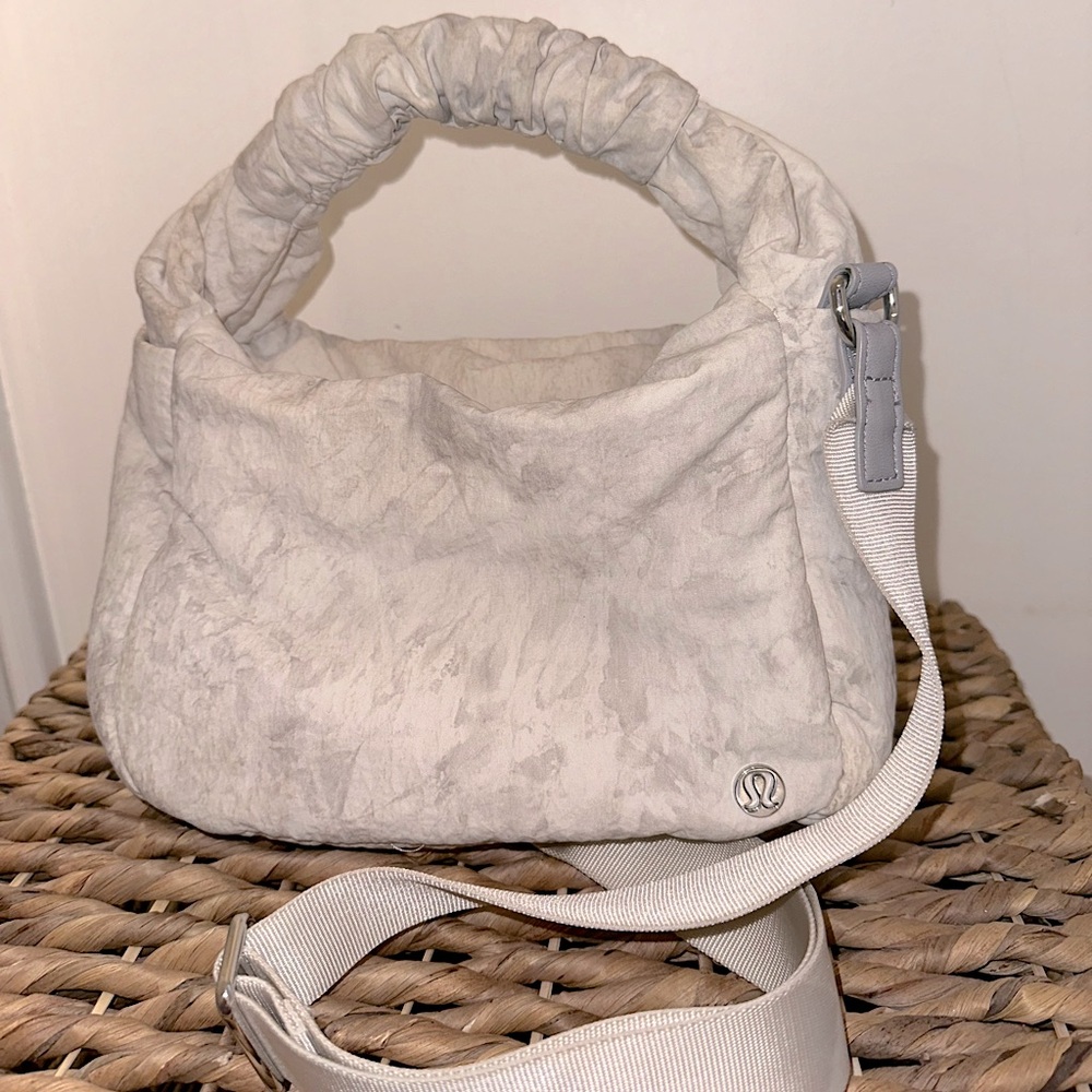 Lululemon crossbody bag